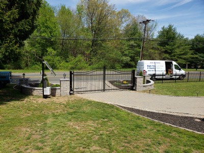 residential gate installation 